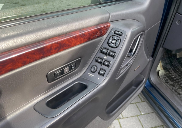 Jeep Grand Cherokee cena 36900 przebieg: 174939, rok produkcji 2000 z Luboń małe 781